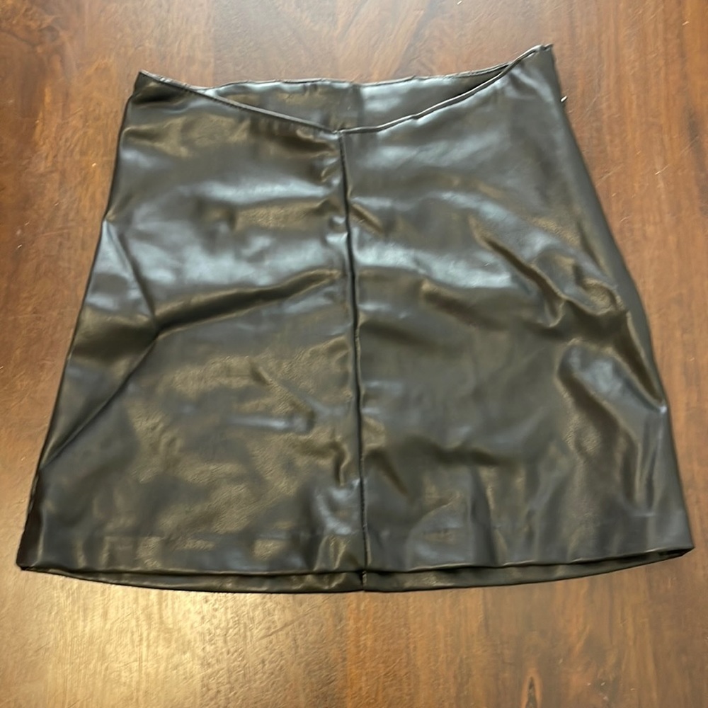Leather skirt